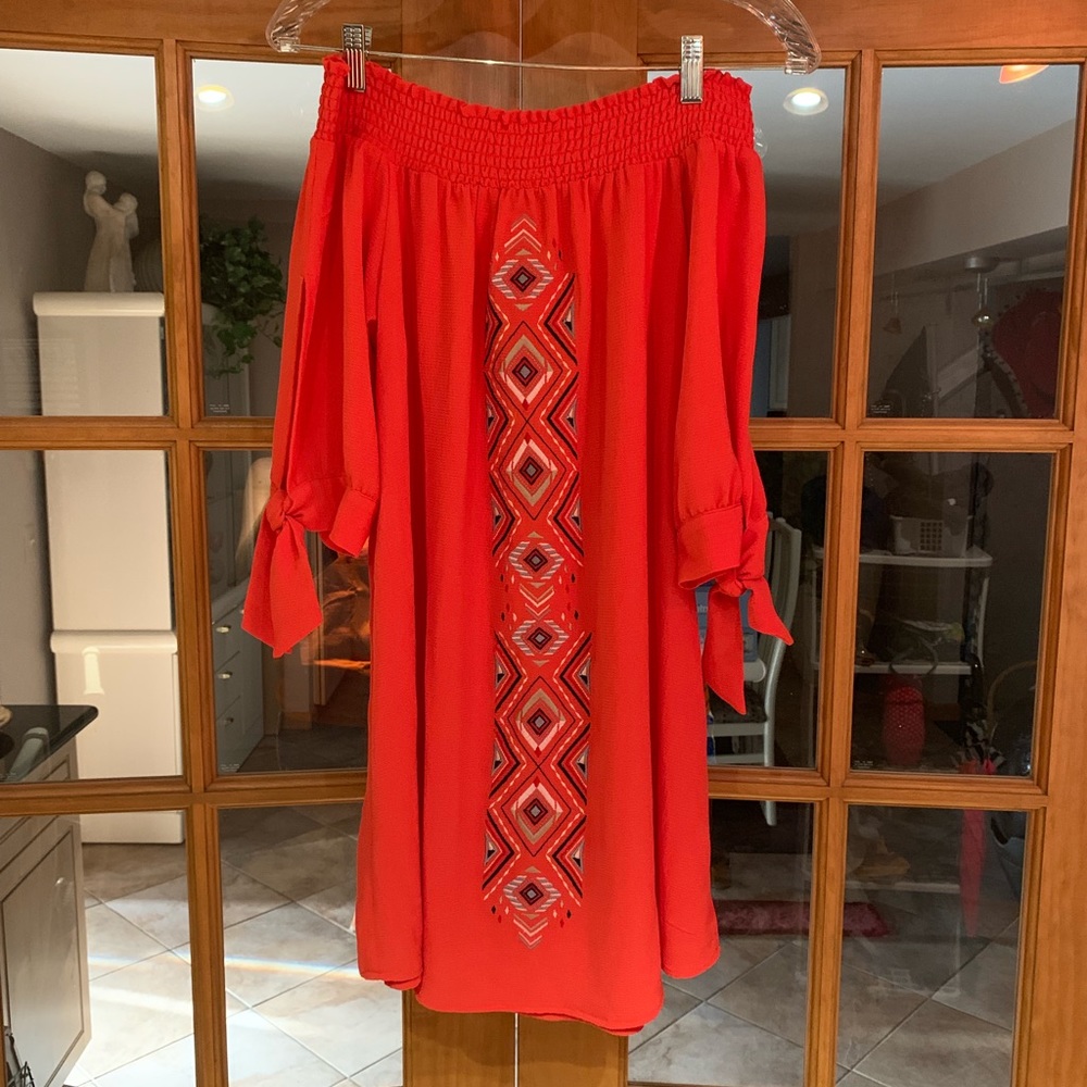 Off the shoulder Dress!